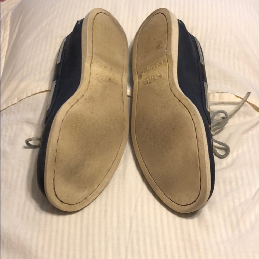 Sperry - Picture 3 of 4